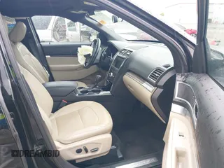 2018 Ford Explorer Limited with VIN 1FM5K7F89JGB67600, listed as a IAAI auction lot 41972087 with 127,221 mi miles and . Bid and sale history available at carsss.com. Image 5.