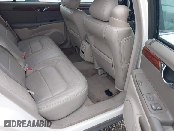2005 Cadillac DeVille z VIN 1G6KD54Y75U162964, wystawiony jako IAAI lot #40794096 z przebiegiem 165 341 mil mil oraz . Historia ofert i sprzedaży dostępna na DreamBid. Obrazek 8.