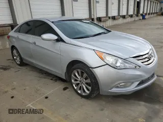 2013 Hyundai Sonata Limited with VIN 5NPEC4AC5DH545813, listed as a Copart auction lot 50504615 with 83,950 mi miles and Salvage Title. Bid and sale history available at DreamBid. Image 4.