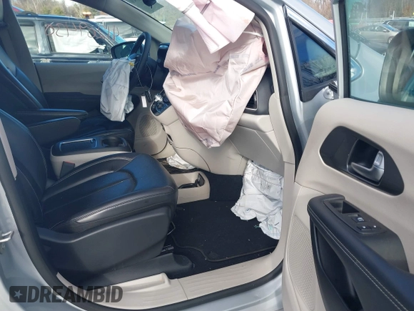2023 Chrysler Pacifica Touring L с VIN 2C4RC1BG3PR621375, выставлен на аукционе IAAI как лот 41209430 с пробегом 44 856 миль миль и . История ставок и продаж доступна на DreamBid. Изображение 5.