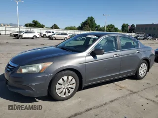 2011 Honda Accord LX z VIN 1HGCP2F38BA068454, wystawiony jako Copart lot #61071975 z przebiegiem 167 200 mil mil oraz Czysty tytuł • Clean title. Historia ofert i sprzedaży dostępna na DreamBid. Obrazek 1.