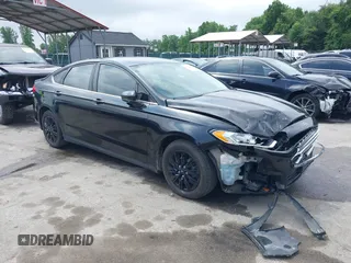 2014 Ford Fusion S с VIN 1FA6P0G7XE5359249, выставлен на аукционе IAAI как лот 42448605 с пробегом 145 627 миль миль и . История ставок и продаж доступна на DreamBid. Изображение 1.