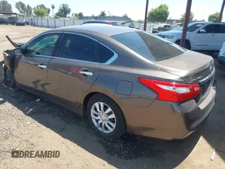 2016 Nissan Altima S z VIN 1N4AL3AP2GN313918, wystawiony jako IAAI lot #42193079 z przebiegiem 111 007 mil mil oraz . Historia ofert i sprzedaży dostępna na DreamBid. Obrazek 3.