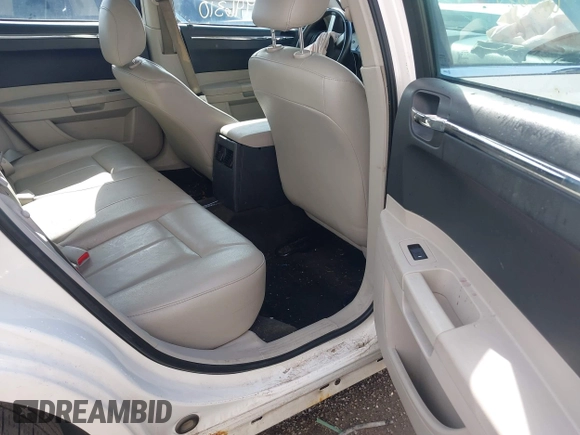 2006 Chrysler 300 Touring with VIN 2C3KA53G56H524944, listed as a IAAI auction lot 41946310 with 193,945 mi miles and . Bid and sale history available at DreamBid. Image 8.