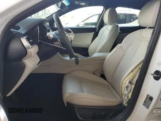 2025 Genesis G70 2.5T with VIN KMTG34SC0SU152314, listed as a Copart auction lot 61581285 with 8,656 mi miles and Non repairable. Bid and sale history available at DreamBid. Image 7.