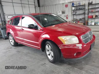 2011 Dodge Caliber Mainstreet z VIN 1B3CB3HA3BD225368, wystawiony jako IAAI lot #42296512 z przebiegiem 123 388 mil mil oraz . Historia ofert i sprzedaży dostępna na DreamBid. Obrazek 1.