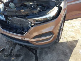 2017 Hyundai Tucson SE with VIN KM8J23A40HU525982, listed as a IAAI auction lot 41790898 with 107,715 mi miles. Bid and sale history available at carsss.com. Image 6.