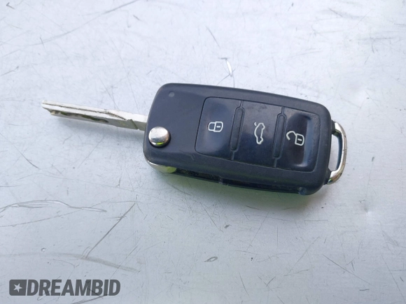 2014 Volkswagen Passat SE с VIN 1VWBN7A3XEC087730, выставлен на аукционе IAAI как лот 42374482 с пробегом 199 449 миль миль и . История ставок и продаж доступна на DreamBid. Изображение 11.