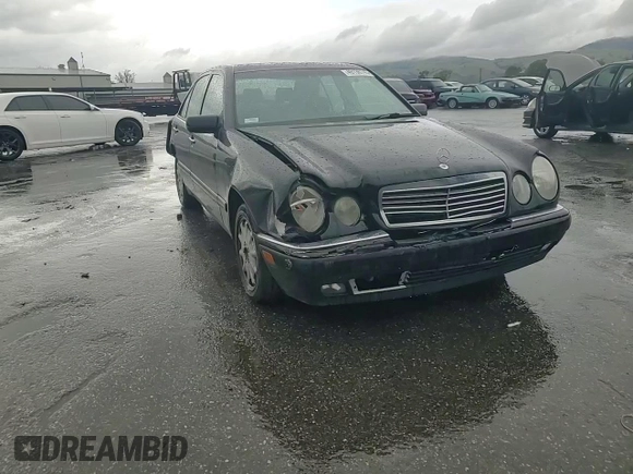 1997 Mercedes-Benz E-Class with VIN WDBJF55F9VA294656, listed as a Copart auction lot 49136745 with 0 mi miles and Salvage Title. Bid and sale history available at carsss.com. Image 10.