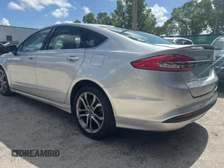 2017 Ford Fusion SE with VIN 3FA6P0HDXHR332901, listed as a Copart auction lot 62297555 with 160,529 mi miles and Clean title. Bid and sale history available at DreamBid. Image 3.