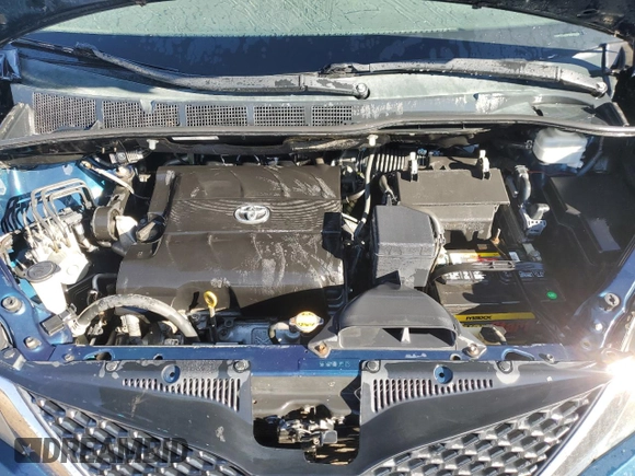 2011 Toyota Sienna SE with VIN 5TDXK3DC1BS088684, listed as a Copart auction lot 77667494 with 176,673 mi miles and Non Repairable. Bid and sale history available at carsss.com. Image 12.