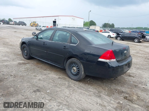 2012 Chevrolet Impala Police Police z VIN 2G1WD5E33C1178288, wystawiony jako IAAI lot #42121101 z przebiegiem 160 205 mil mil oraz . Historia ofert i sprzedaży dostępna na DreamBid. Obrazek 3.