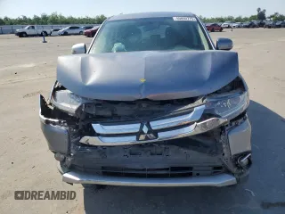2018 Mitsubishi Outlander ES z VIN JA4AZ3A34JJ003445, wystawiony jako Copart lot #55850775 z przebiegiem 133 644 mil mil oraz Szkoda całkowita • Salvage title. Historia ofert i sprzedaży dostępna na DreamBid. Obrazek 5.