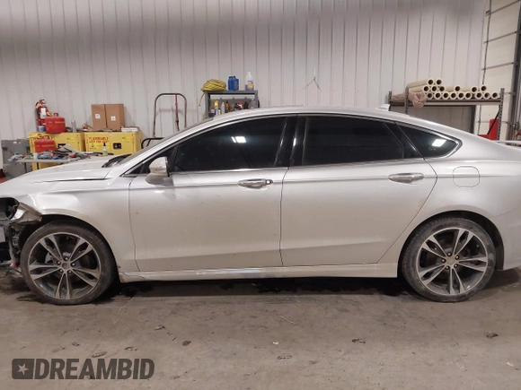 2019 Ford Fusion Titanium with VIN 3FA6P0D9XKR152553, listed as a IAAI auction lot 41603426 with 129,993 mi miles. Bid and sale history available at carsss.com. Image 14.