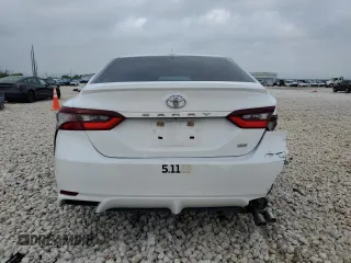 2022 Toyota Camry SE with VIN 4T1G11AKXNU702906, listed as a Copart auction lot 51081115 with 39,702 mi miles and Clean Title. Bid and sale history available at DreamBid. Image 6.