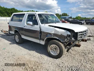 1993 Ford Bronco XL with VIN 1FMEU15N1PLB26957, listed as a Copart auction lot 54689034 with Not provided miles and Salvage title. Bid and sale history available at DreamBid. Image 4.