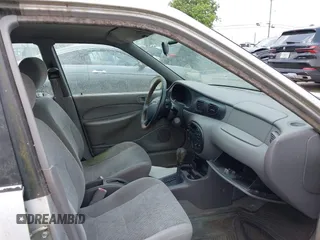 1997 Ford Escort LX z VIN 3FALP15PXVR164048, wystawiony jako IAAI lot #42401563 z przebiegiem 177 024 mil mil oraz . Historia ofert i sprzedaży dostępna na DreamBid. Obrazek 5.
