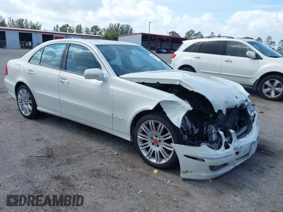 2008 Mercedes-Benz E-Class Luxury 3.5L with VIN WDBUF87XX8B263600, listed as a IAAI auction lot 41710474 with 1 mi miles. Bid and sale history available at carsss.com. Image 1.