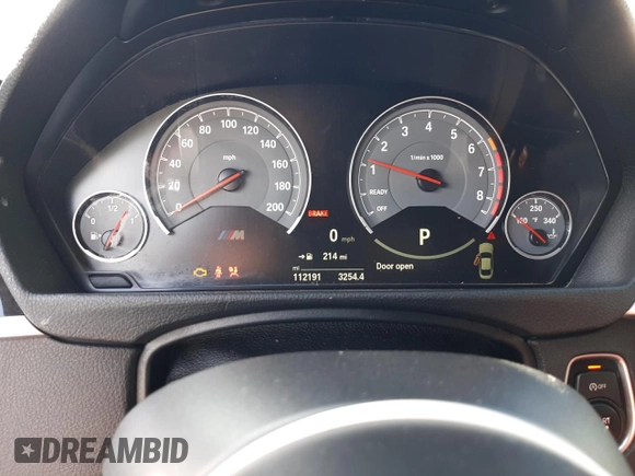 2015 BMW M4 with VIN WBS3R9C58FK334216, listed as a Copart auction lot 61497804 with 112,191 mi miles and Salvage Title. Bid and sale history available at carsss.com. Image 9.