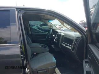 2018 Ram 1500 Express with VIN 1C6RR6FT8JS171237, listed as a IAAI auction lot 42235898 with 132,909 mi miles and . Bid and sale history available at DreamBid. Image 5.