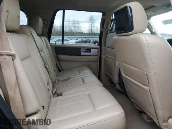 2008 Ford Expedition Eddie Bauer с VIN 1FMFU18558LA69633, выставлен на аукционе Copart как лот 49820495 с пробегом 239 323 миль миль и Списание • Salvage title. История ставок и продаж доступна на DreamBid. Изображение 11.