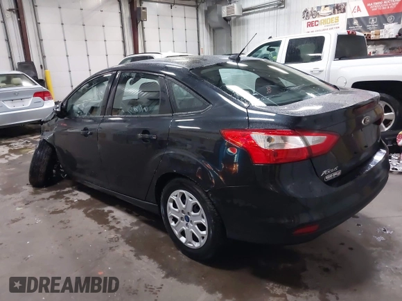2012 Ford Focus SE с VIN 1FAHP3F22CL394151, выставлен на аукционе IAAI как лот 42146644 с пробегом 79 433 миль миль и . История ставок и продаж доступна на DreamBid. Изображение 3.