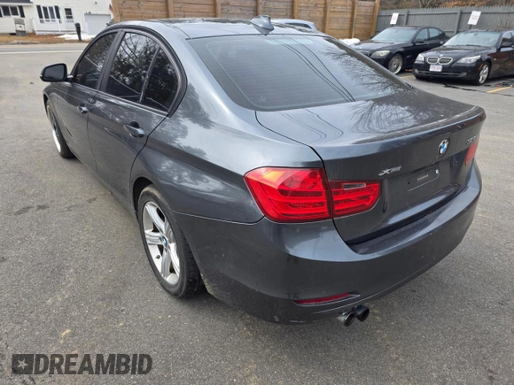 2013 BMW 3 Series 328i xDrive with VIN WBA3B5G56DNS05026, listed as a Copart auction lot 49681775 with 128,517 mi miles and Clean Title. Bid and sale history available at carsss.com. Image 4.