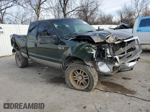 1999 Ford F-250 XL with VIN 1FTNX21F1XEC66642, listed as a Copart auction lot 43719795 with 243,637 mi miles and Salvage title. Bid and sale history available at DreamBid. Image 4.