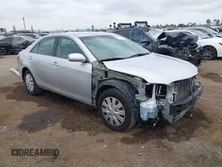 2011 Toyota Camry LE z VIN 4T1BF3EK5BU665616, wystawiony jako IAAI lot #42166309 z przebiegiem 166 817 mil mil oraz . Historia ofert i sprzedaży dostępna na DreamBid. Obrazek 1.