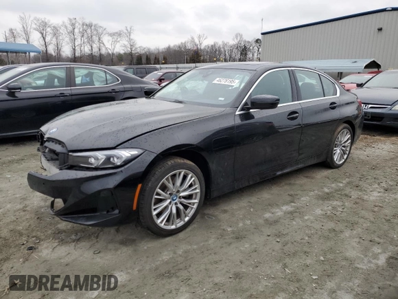 2024 BMW 3 Series 330e with VIN 3MW39FF08R8E11417, listed as a Copart auction lot 46276195 with 32,032 mi miles and Non Repairable. Bid and sale history available at carsss.com. Image 1.