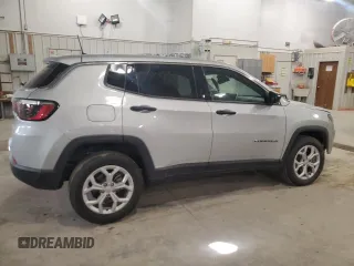 2024 Jeep Compass Sport с VIN 3C4NJDAN0RT158813, выставлен на аукционе Copart как лот 52794575 с пробегом 6 137 миль миль и Списание • Salvage title. История ставок и продаж доступна на DreamBid. Изображение 3.