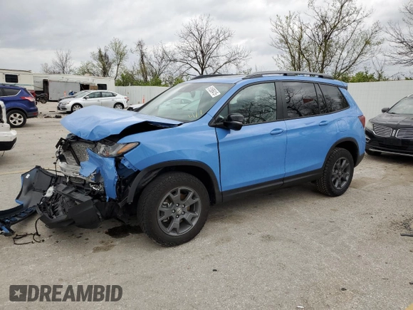 2025 Honda Passport TrailSport z VIN 5FNYF8H69SB001998, wystawiony jako Copart lot #51595415 z przebiegiem 3 336 mil mil oraz Szkoda całkowita • Salvage title. Historia ofert i sprzedaży dostępna na DreamBid. Obrazek 1.