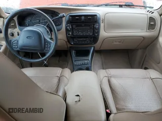1998 Ford Explorer XL z VIN 1FMZU34E3WUC67388, wystawiony jako Copart lot #55880155 z przebiegiem 135 540 mil mil oraz Czysty tytuł • Clean title. Historia ofert i sprzedaży dostępna na DreamBid. Obrazek 8.