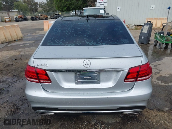 2014 Mercedes-Benz E E 350 Sport with VIN WDDHF5KB8EB009303, listed as a IAAI auction lot 42014846 with 97,214 mi miles. Bid and sale history available at carsss.com. Image 16.