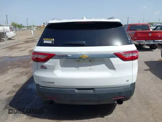 2018 Chevrolet Traverse LT Cloth with VIN 1GNERGKW4JJ144479, listed as a IAAI auction lot 41839641 with 136,404 mi miles. Bid and sale history available at carsss.com. Image 16.