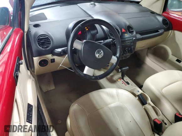 2009 Volkswagen Beetle S with VIN 3VWRG31YX9M400423, listed as a Copart auction lot 45750915 with 113,410 mi miles and Salvage title. Bid and sale history available at DreamBid. Image 8.