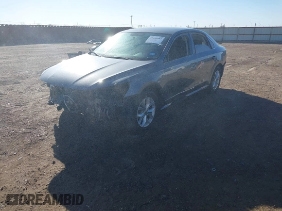 2017 Volkswagen Passat S z VIN 1VWAT7A39HC071640, wystawiony jako IAAI lot #41686081 z przebiegiem 136 638 mil mil oraz . Historia ofert i sprzedaży dostępna na DreamBid. Obrazek 18.