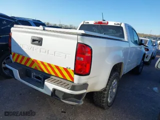 2021 Chevrolet Colorado 2WD LT with VIN 1GCHSCEA1M1241422, listed as a IAAI auction lot 41640963 with 52,566 mi miles. Bid and sale history available at carsss.com. Image 4.