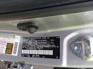 2021 Toyota Highlander L z VIN 5TDCZRBHXMS072546, wystawiony jako IAAI lot #42071752 z przebiegiem 47 233 mil mil oraz . Historia ofert i sprzedaży dostępna na DreamBid. Obrazek 9.