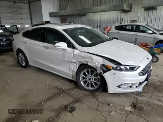 2017 Ford Fusion SE with VIN 3FA6P0HD1HR347819, listed as a Copart auction lot 59033275 with 100,671 mi miles and Clean title. Bid and sale history available at DreamBid. Image 4.