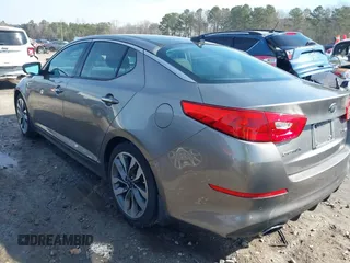 2015 Kia Optima SX Turbo with VIN 5XXGR4A62FG404441, listed as a IAAI auction lot 41662646 with 185,977 mi miles. Bid and sale history available at carsss.com. Image 3.