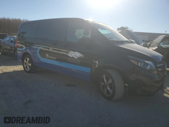 2020 Mercedes-Benz Metris with VIN W1WV0FEY6L3687760, listed as a Copart auction lot 83608334 with 103,833 mi miles and Clean Title. Bid and sale history available at DreamBid. Image 4.