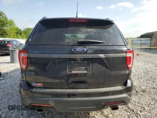 2019 Ford Explorer XLT z VIN 1FM5K7D85KGA44753, wystawiony jako Copart lot #54792275 z przebiegiem 140 033 mil mil oraz Szkoda całkowita • Salvage title. Historia ofert i sprzedaży dostępna na DreamBid. Obrazek 6.