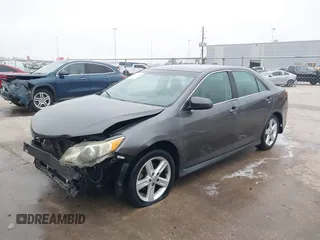 2014 Toyota Camry L with VIN 4T1BF1FK5EU304863, listed as a IAAI auction lot 41548606 with 145,201 mi miles. Bid and sale history available at carsss.com. Image 19.