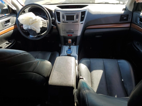 2014 Subaru Outback Limited with VIN 4S4BRBKC5E3201718, listed as a Copart auction lot 53608955 with 131,704 mi miles and Salvage Title. Bid and sale history available at DreamBid. Image 8.