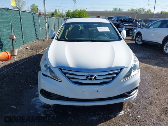 2014 Hyundai Sonata GLS with VIN 5NPEB4AC2EH882685, listed as a IAAI auction lot 42125895 with 68,669 mi miles and . Bid and sale history available at carsss.com. Image 12.