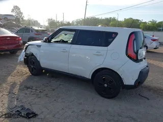 2016 Kia Soul with VIN KNDJN2A21G7379139, listed as a IAAI auction lot 41890939 with 138,630 mi miles. Bid and sale history available at carsss.com. Image 3.