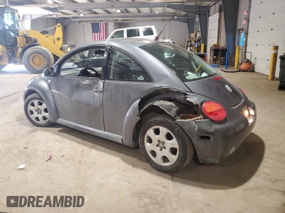 2003 Volkswagen Beetle GLS z VIN 3VWCK21C13M421669, wystawiony jako Copart lot #47862315 z przebiegiem 153 001 mil mil oraz Szkoda całkowita • Salvage title. Historia ofert i sprzedaży dostępna na DreamBid. Obrazek 2.