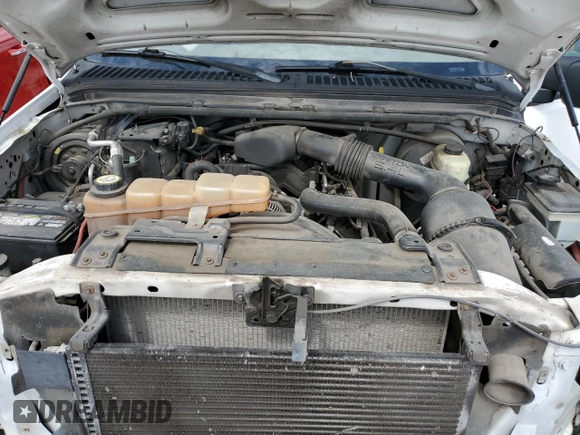 2004 Ford F-250 XL with VIN 1FTNX21L14EC66450, listed as a Copart auction lot 45310104 with 122,837 mi miles and Non repairable. Bid and sale history available at DreamBid. Image 11.