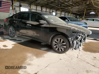 2017 Nissan Altima SR with VIN 1N4AL3AP6HC145715, listed as a Copart auction lot 59376695 with 153,618 mi miles and Salvage title. Bid and sale history available at DreamBid. Image 4.